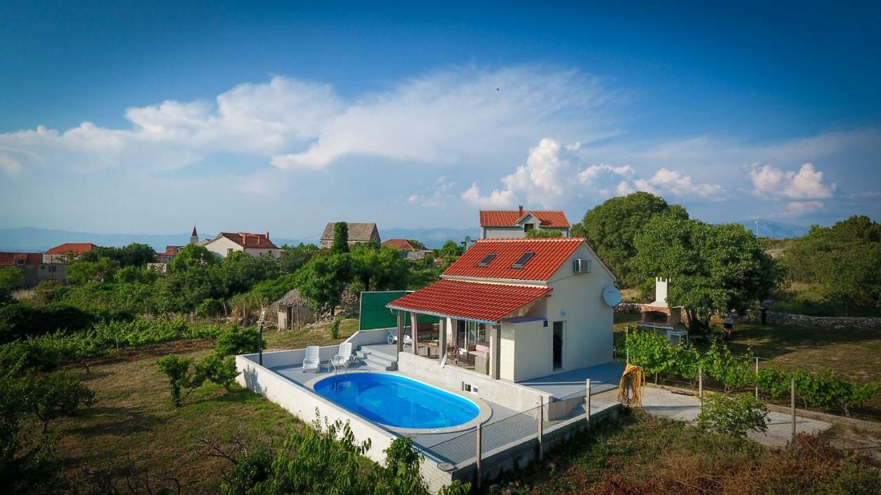 Villa Baras Garden - House With Pool Mirca  Ngoại thất bức ảnh